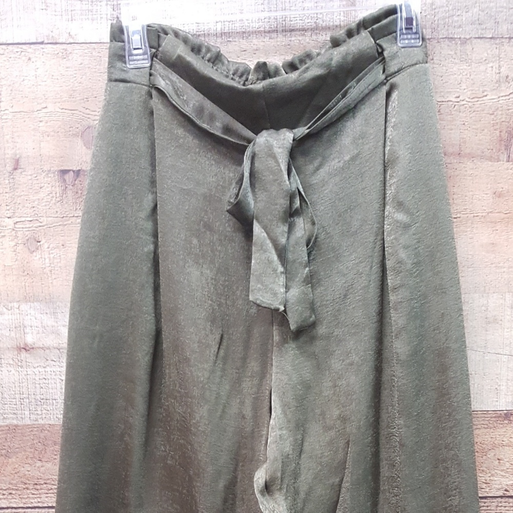 NWT Woman's Plus Size Olive Green Pants